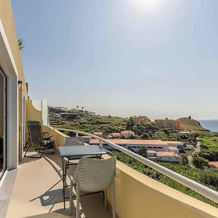 Portinho Mar Apartment Caniço